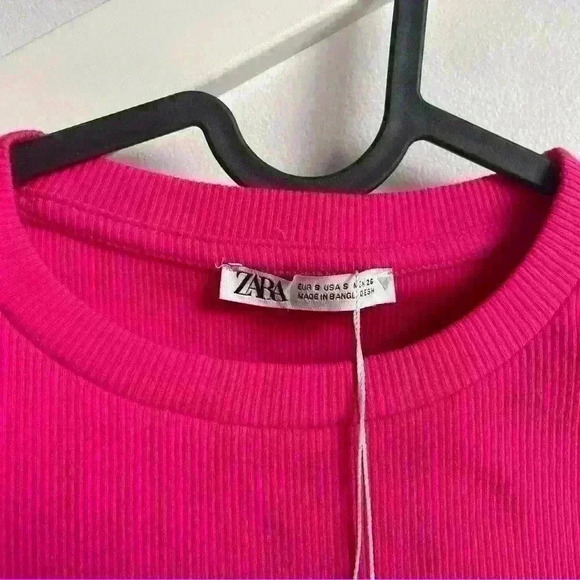 Zara Ruffle Sleeve Hot Pink Bodysuit Barbie Barbiecore size S Crew neck - Picture 11 of 11